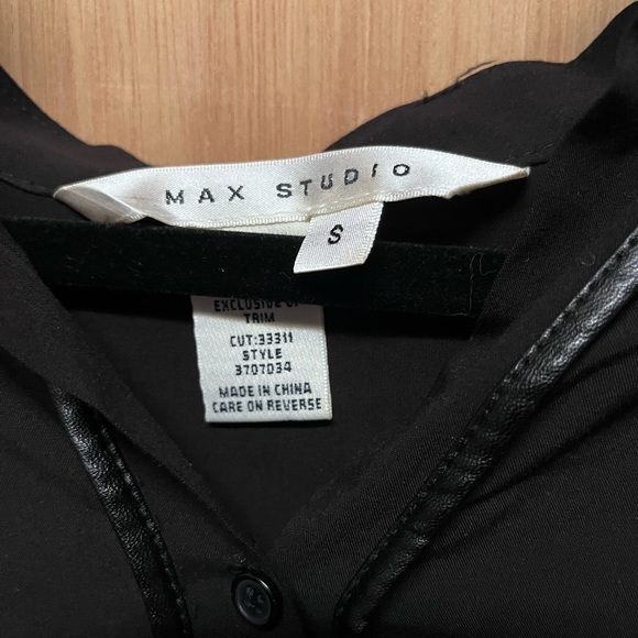 Max studio top - Picture 2 of 3